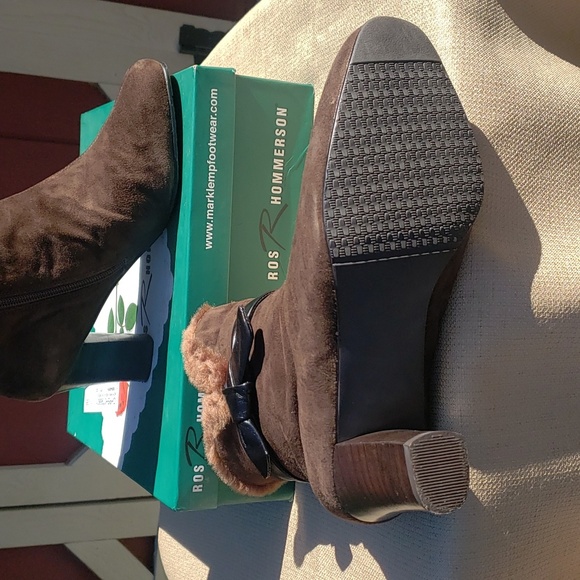 Roz Hommerson Suede Ankle Boots - Picture 4 of 5